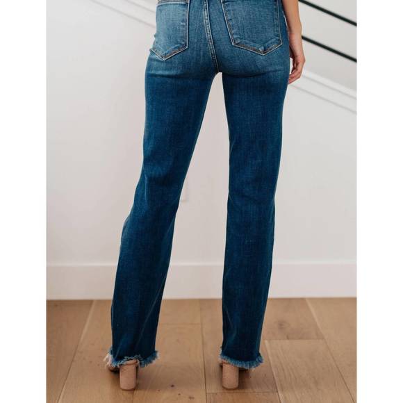 NEW JUDY BLUE high rise distressed straight jeans in medium wash - Picture 4 of 4